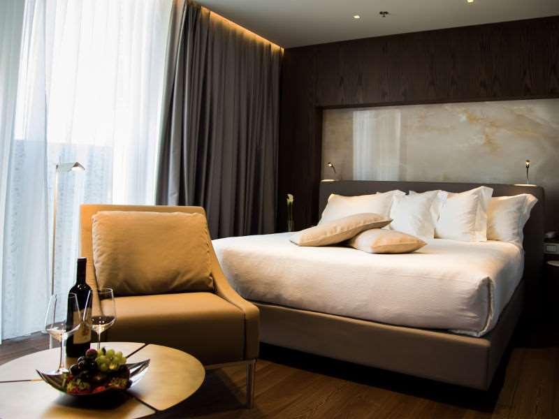 Hotel Maritim Plaza Tirana