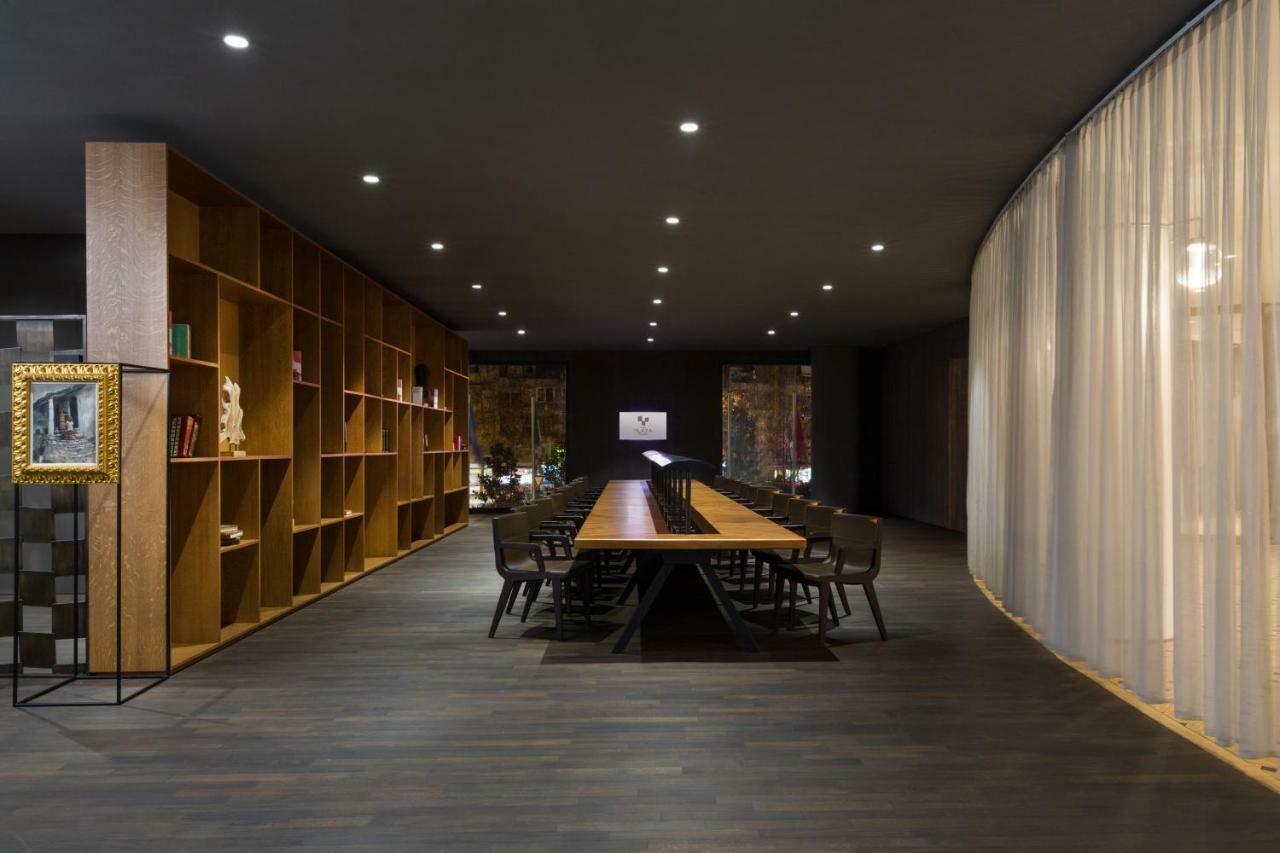 Hotel Maritim Plaza Tirana